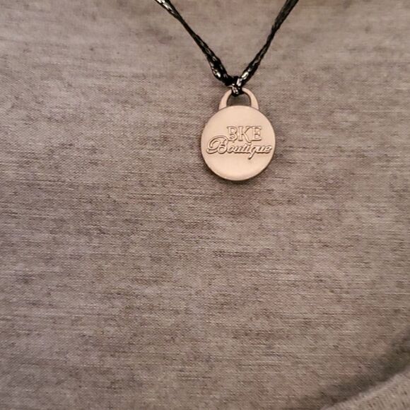 BKE  top    - Picture 4 of 6